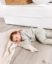 Load image into Gallery viewer, Linen Waffle Blanket - Natural